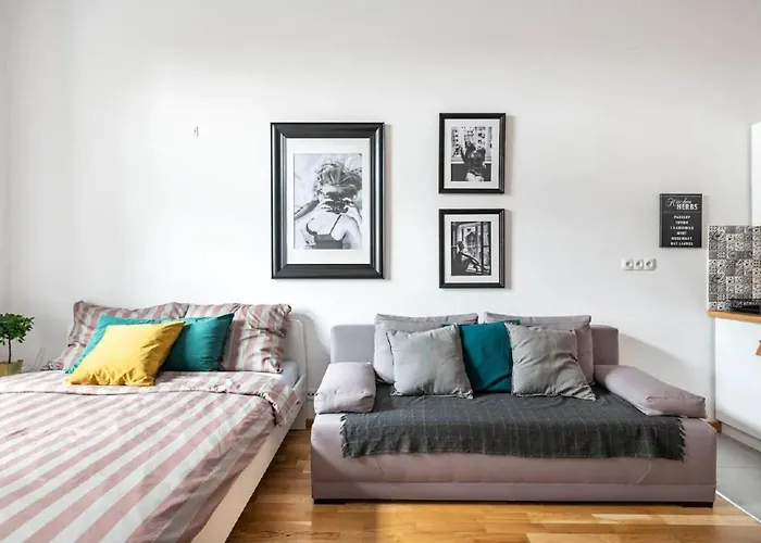Uroczy Apartament Obok Opery I Dworca Glownego Z Netflix